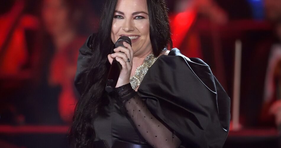 is Amy Lee christian for real